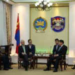 Нүүр 16 бизнесийн орчуулга