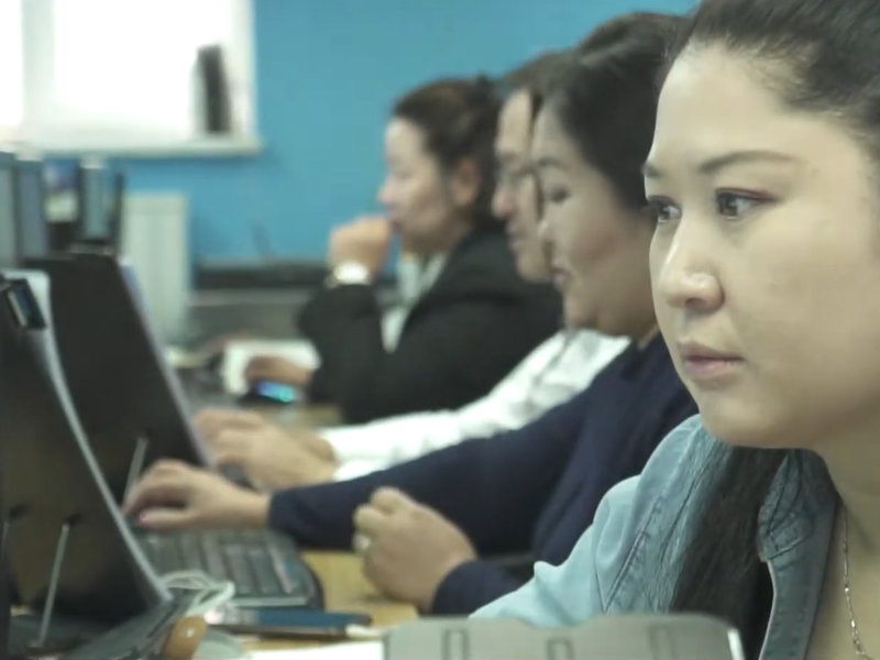 Нүүр 11 баталгаат орчуулгын товчоо